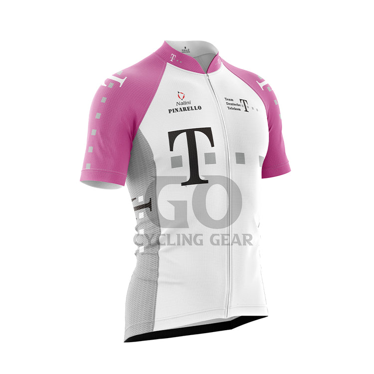 Deutsche Telekom 1997 Jan Ullrich in the leader's jersey